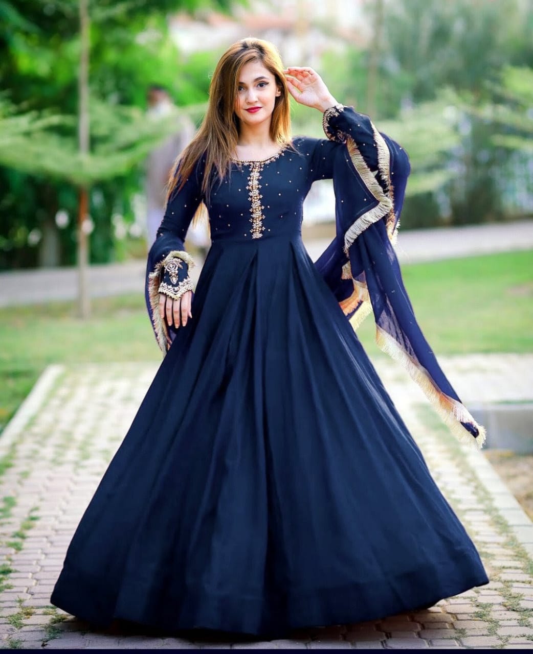 Gul-e-Rang – 3-Piece Chiffon Embroidered Maxi | Available in Maroon, Navy & Black